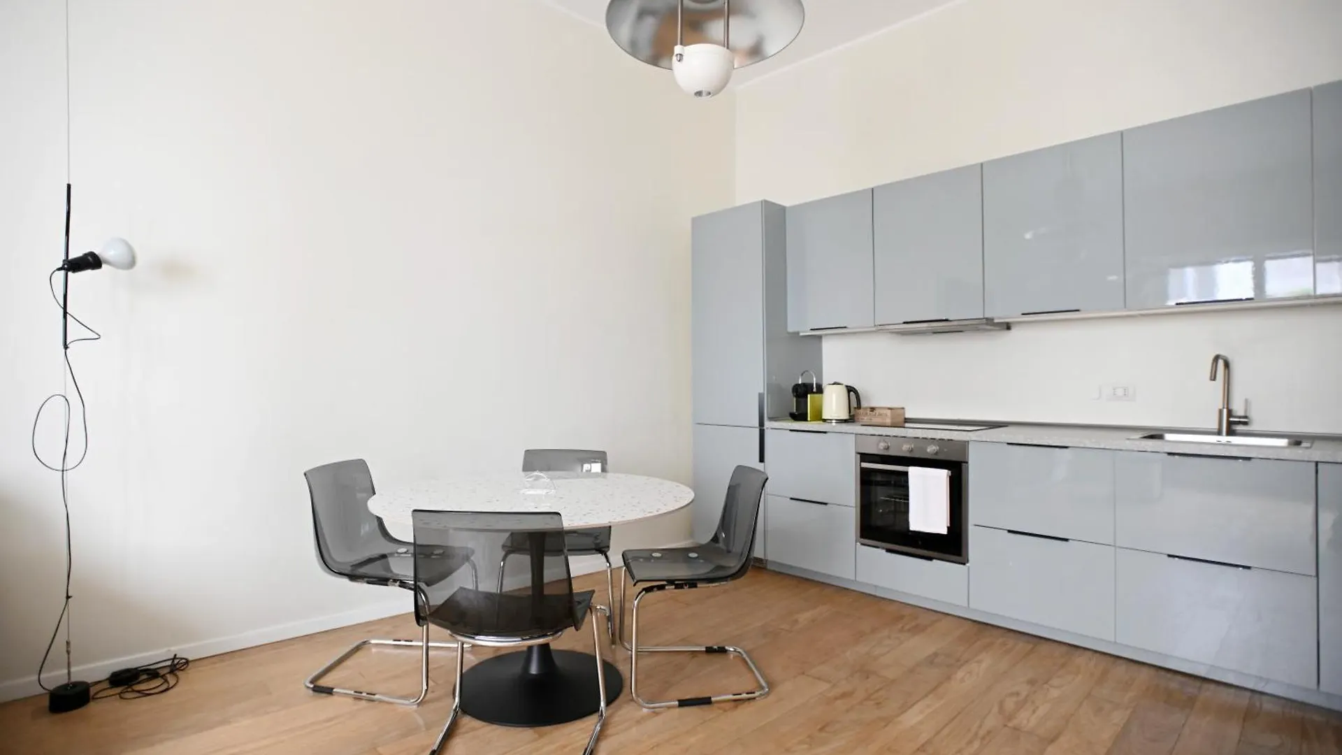 Apartament L'Arche Comfort & Relax - Urban Avenue House Mediolan Włochy
